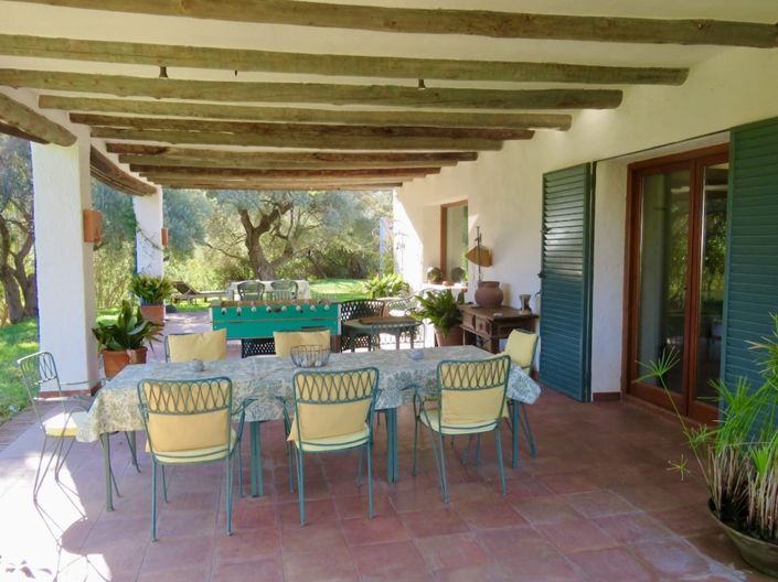 Image No.12-4 Bed Property for sale