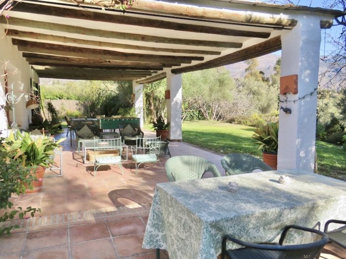 Image No.13-4 Bed Property for sale