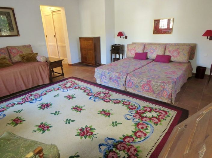 Image No.38-4 Bed Property for sale