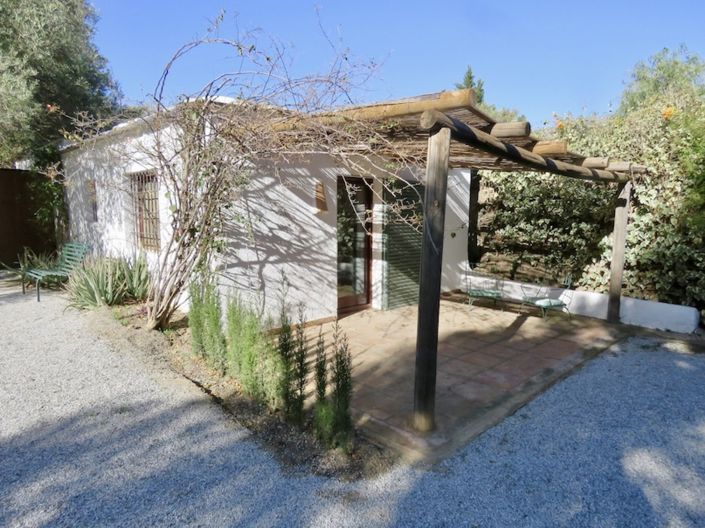 Image No.43-4 Bed Property for sale