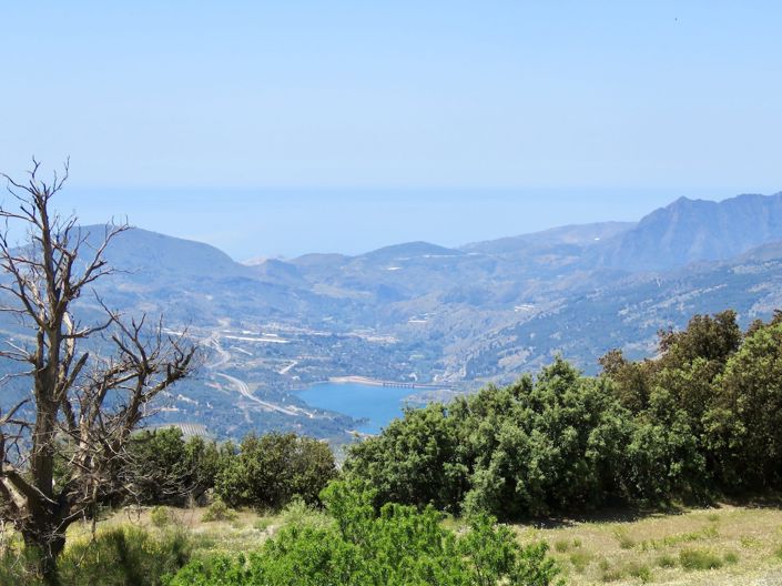 Image No.4-8 Bed Property for sale