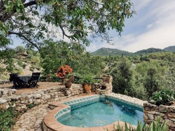 4271722353511plungepooljpg