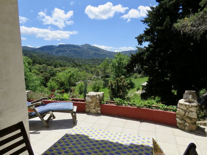 Image No.39-6 Bed Property for sale