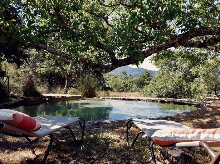 Image No.6-6 Bed Property for sale