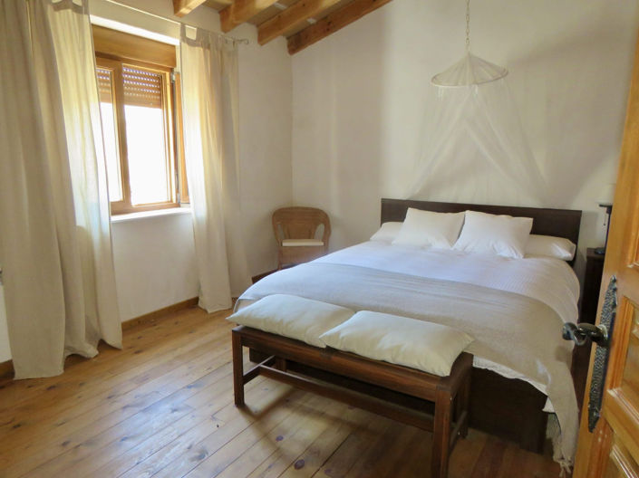 Image No.36-5 Bed Property for sale