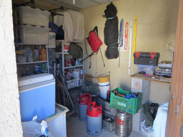 Image No.23-4 Bed Property for sale