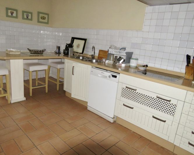 Image No.16-4 Bed Property for sale