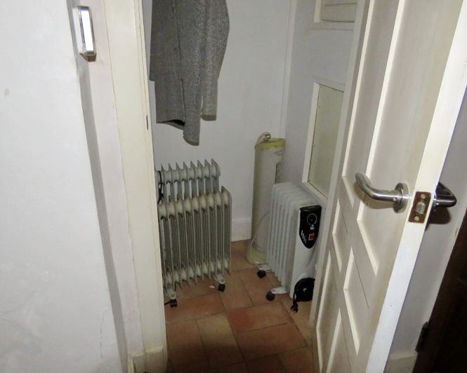 Image No.36-4 Bed Property for sale