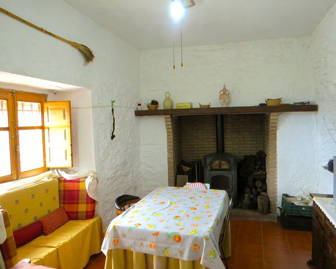 Image No.22-2 Bed Property for sale