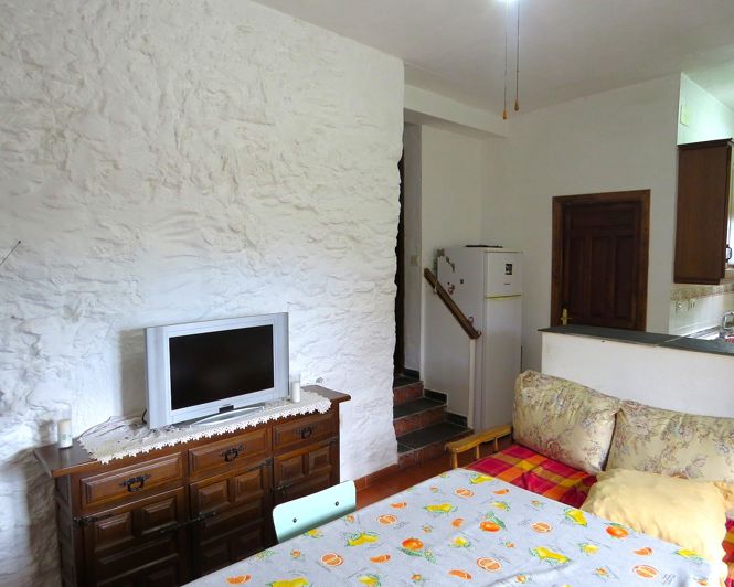 Image No.24-2 Bed Property for sale