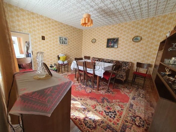 Image No.9-Maison de 2 chambres à vendre à General Toshevo