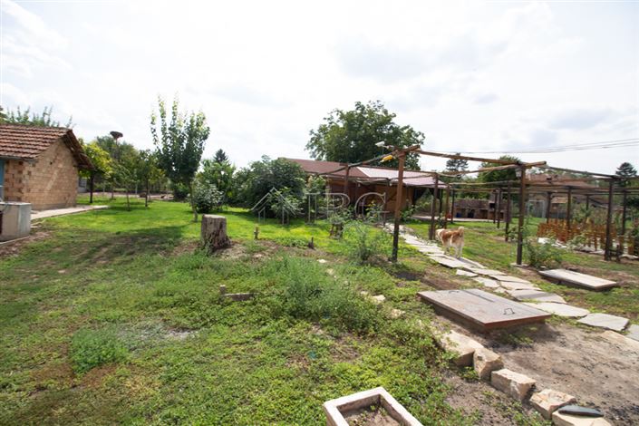 Image No.8-Maison de 4 chambres à vendre à Veliko Tarnovo