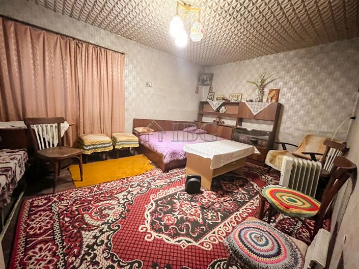 Image No.12-Maison de 4 chambres à vendre à Borovo