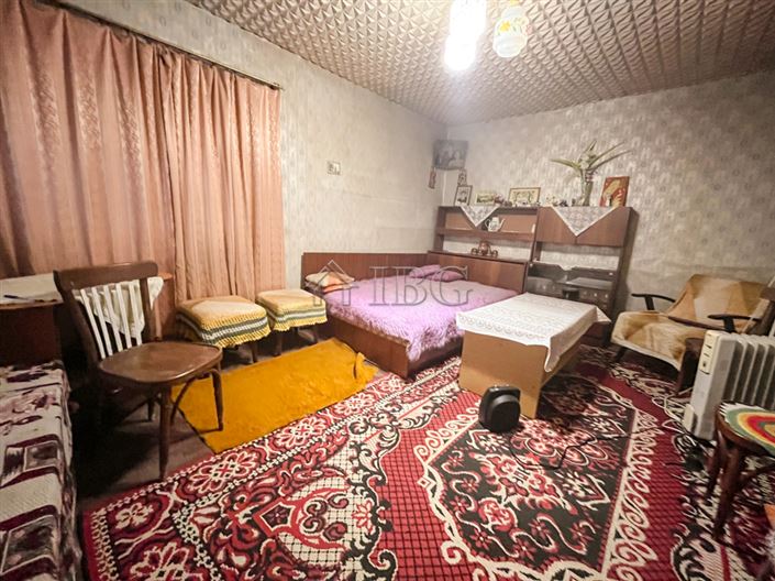 Image No.14-Maison de 4 chambres à vendre à Borovo