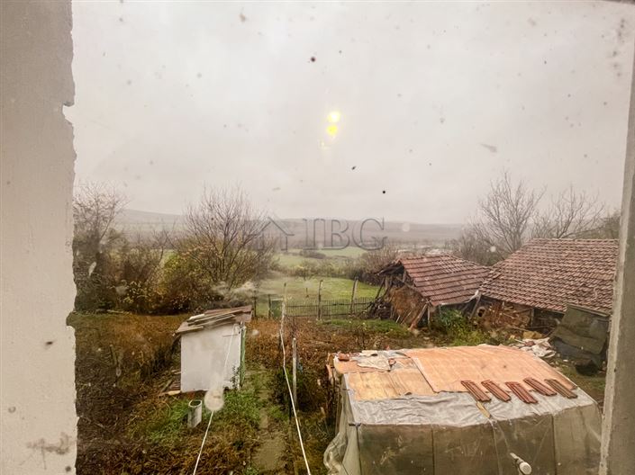 Image No.20-Maison de 4 chambres à vendre à Borovo