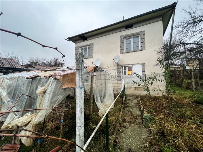 Image No.34-Maison de 4 chambres à vendre à Borovo