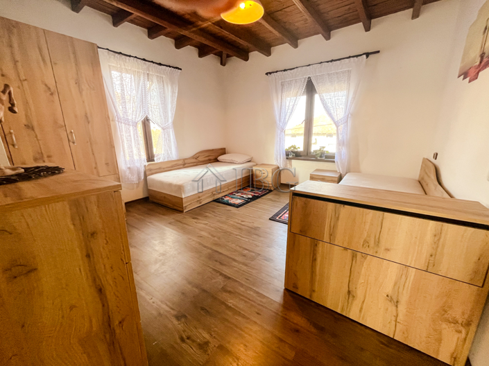 Image No.33-Maison de 7 chambres à vendre à Kubrat