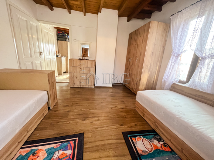 Image No.34-Maison de 7 chambres à vendre à Kubrat