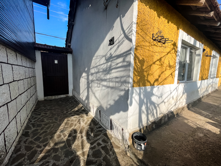 Image No.44-Maison de 7 chambres à vendre à Kubrat