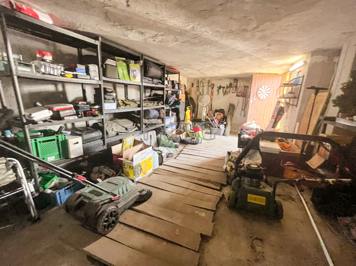 Image No.52-Maison de 7 chambres à vendre à Kubrat