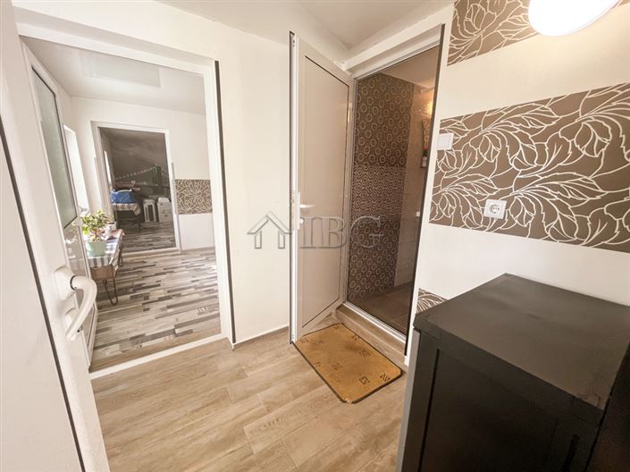 Image No.8-Maison de 7 chambres à vendre à Kubrat