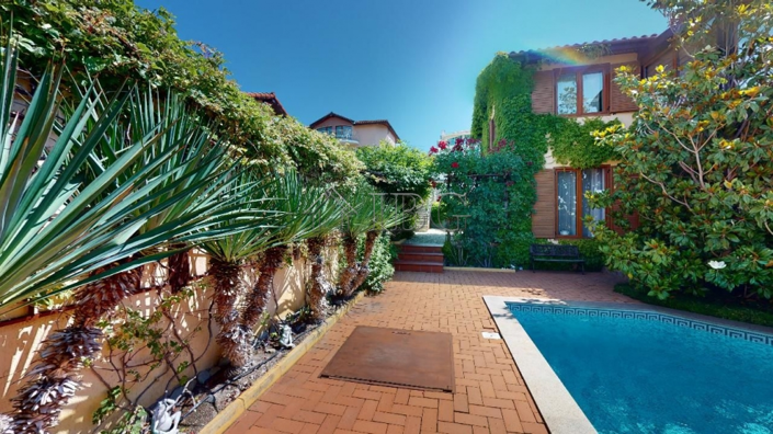 Image No.9-3 Bed House for sale