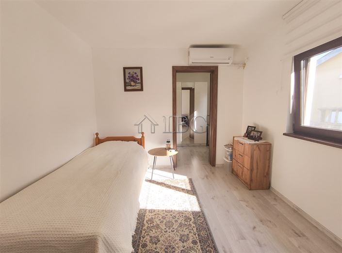 Image No.15-2 Bed House for sale