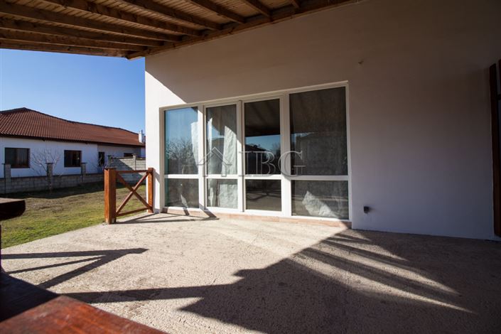 Image No.17-2 Bed House for sale