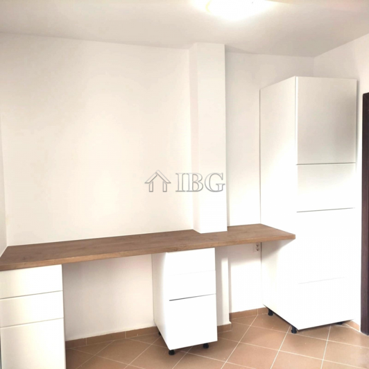 Image No.16-4 Bed House for sale