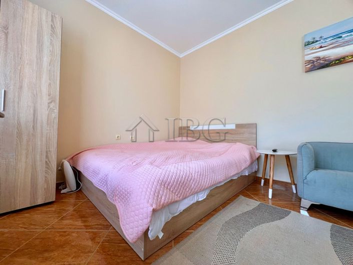 Image No.6-Apartment for sale