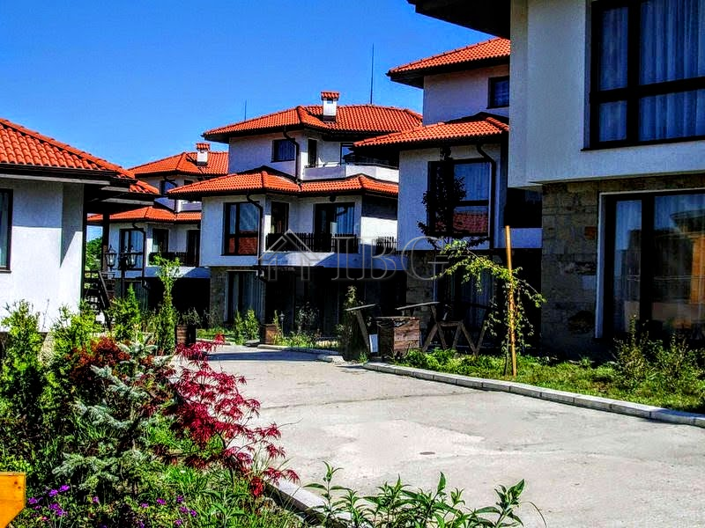 Image No.29-2 Bed Apartment for sale