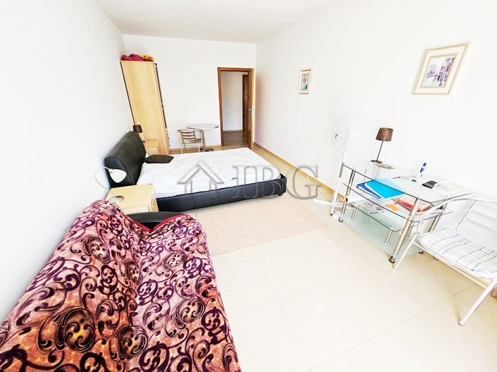 Image No.10-Appartement de 2 chambres à vendre à Burgas