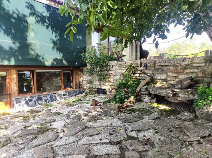 Image No.7-Maison de 3 chambres à vendre à General Toshevo