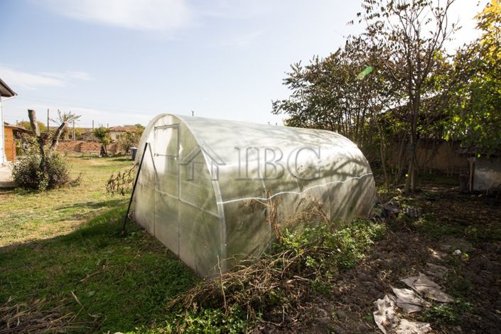 Image No.11-Maison de 2 chambres à vendre à Pavlikeni