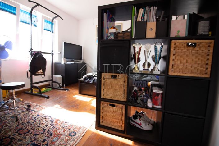 Image No.5-Maison de 2 chambres à vendre à Pavlikeni