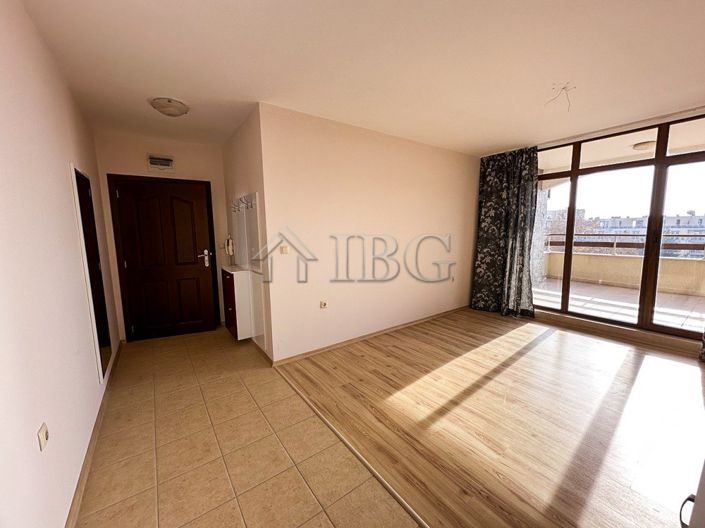 Image No.9-Appartement de 2 chambres à vendre à Burgas