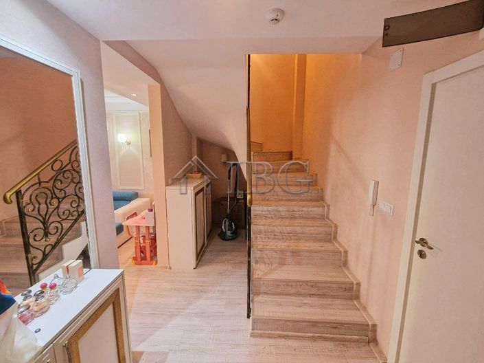 Image No.10-Appartement de 2 chambres à vendre à Burgas