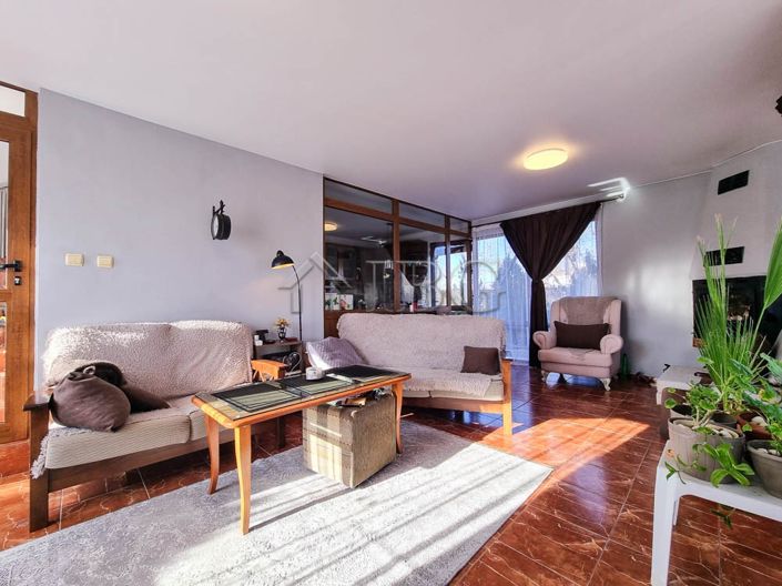 Image No.4-3 Bed House for sale