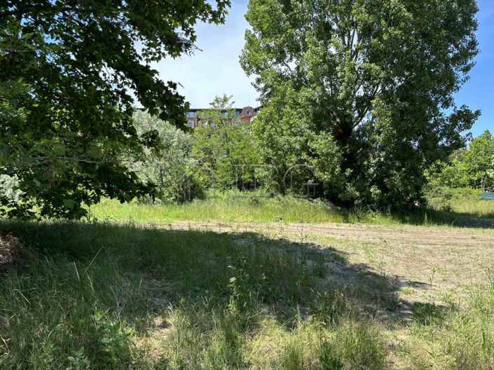 Image No.2-Propriété à vendre à Burgas