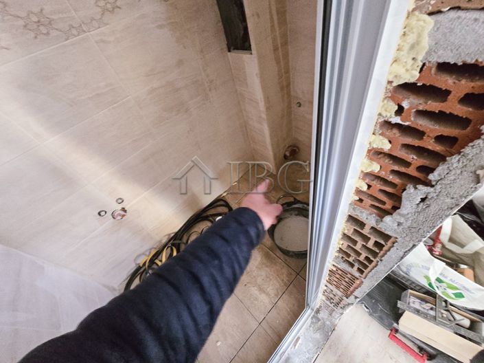 Image No.5-Apartment for sale