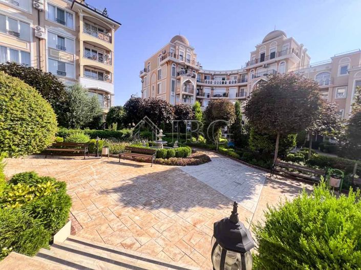 Image No.2-Appartement de 2 chambres à vendre à Burgas