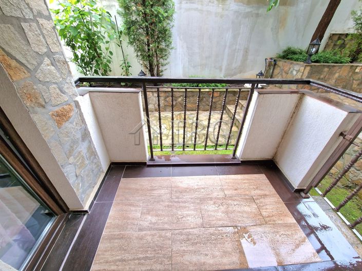 Image No.10-Appartement de 2 chambres à vendre à Burgas