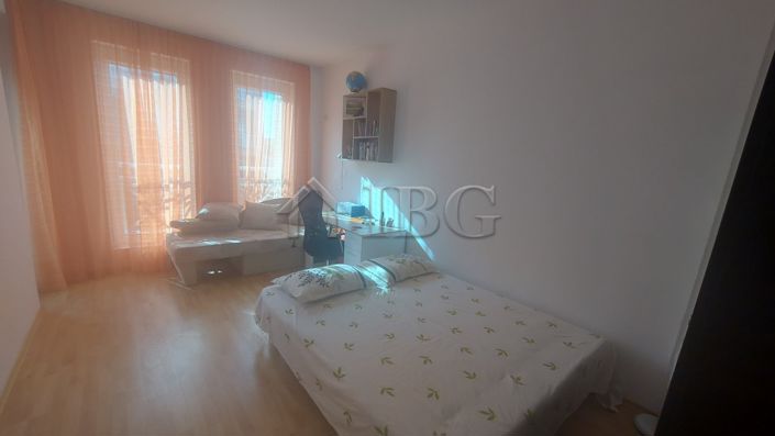 Image No.7-Appartement de 2 chambres à vendre à Burgas