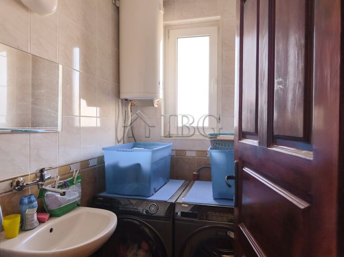 Image No.13-3 Bed House for sale