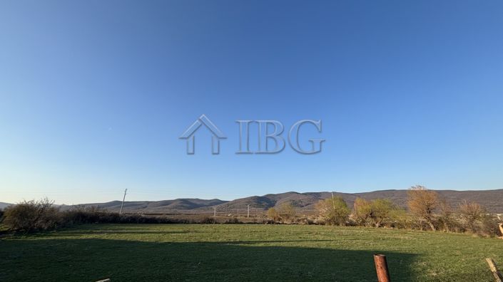 Image No.2-Propriété à vendre à Burgas