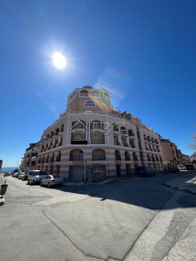 Image No.8-Apartment for sale