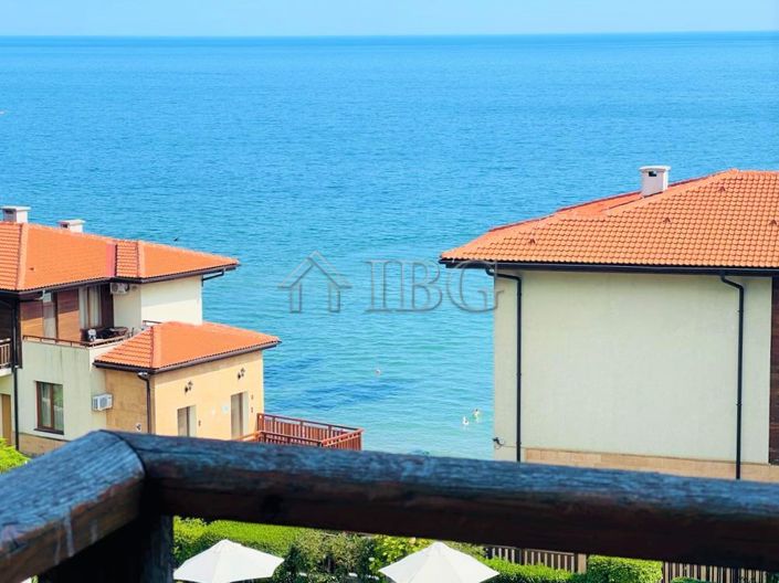 Image No.2-Appartement de 2 chambres à vendre à Burgas