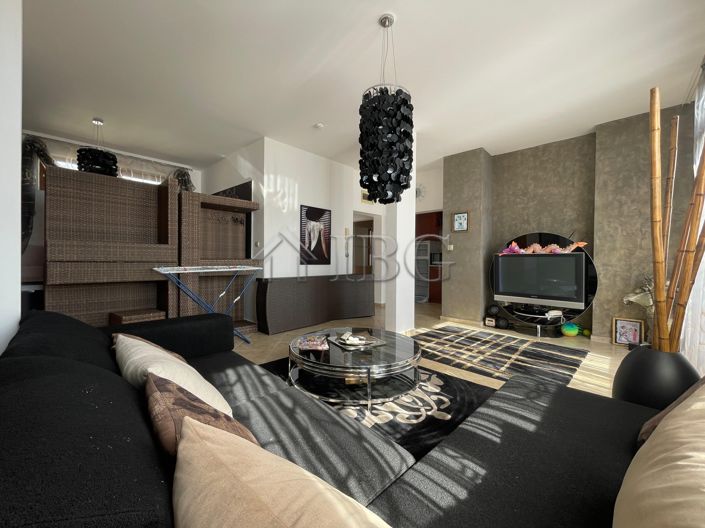 Image No.12-Appartement de 3 chambres à vendre à Burgas