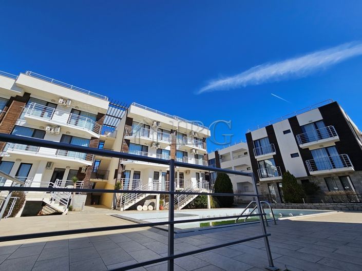 Image No.2-Appartement de 2 chambres à vendre à Burgas