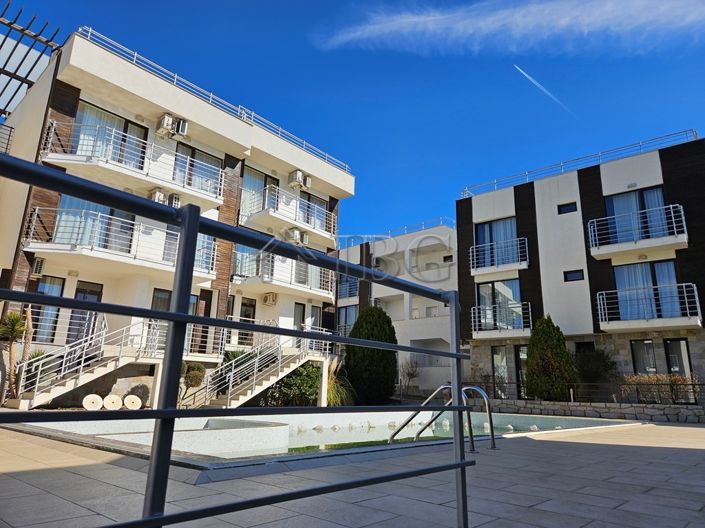 Image No.3-Appartement de 2 chambres à vendre à Burgas